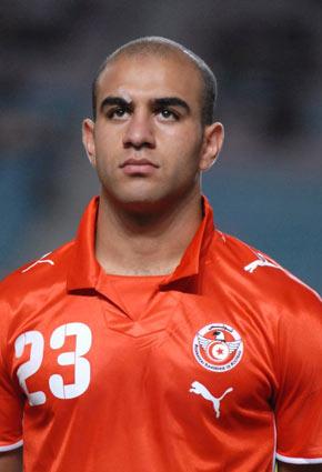 هل يصبح أيمن عبد النور أول لاعب عربي في تاريخ برشلونة؟